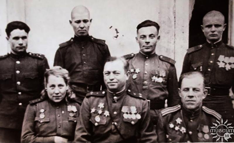 Members of the district commission on elections to the Supreme Soviet of the USSR. A.M. Lebedeva is in the bottom row the leftmost. 1946
