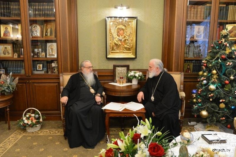 Metropolitan of Minsk and Slutsk Filaret, Patriarchal Exarch of All Belarus Pavel and Honorary Patriarch of All Belarus Filaret exchanged congratulations on Christmas. 2016