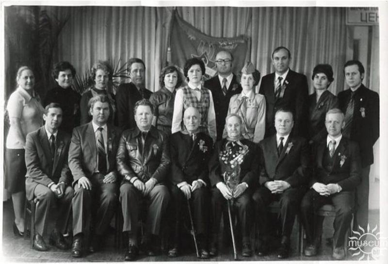 Workers of Polotsk City Communist Party Committee and the Komsomol City Committee. N.Sh. Simonovskiy is sitting the fourth from the left. 1982