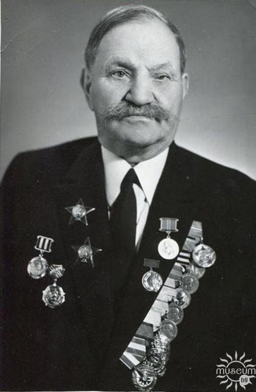 Georgiy Sergeyevich PETROV (1903-1989)